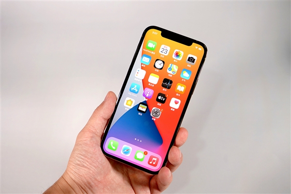 颍泉苹果手机维修分享iOS 14.2修订版已到，专属iPhone 12系列 